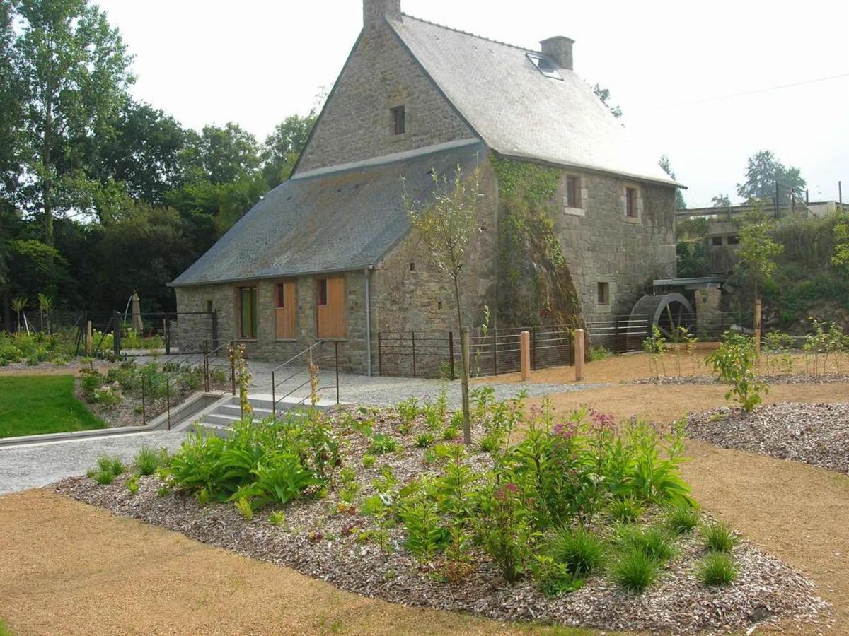Gite Du Moulin Du Poulloguer Prat Exteriör bild