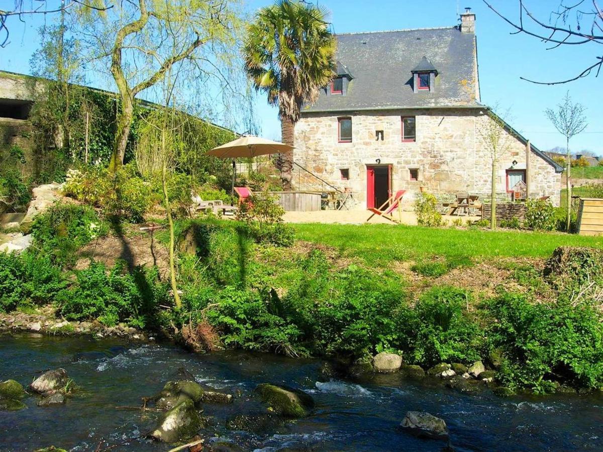 Gite Du Moulin Du Poulloguer Prat Exteriör bild